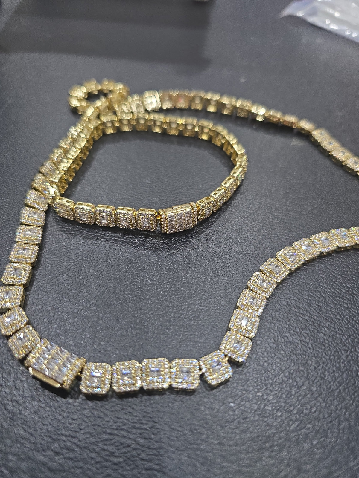 Square zirconia shocker set